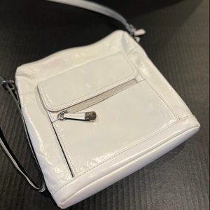 White leather crossbody purse, new, Giani Bernini